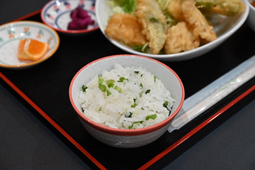 広島市　中区　ランチ