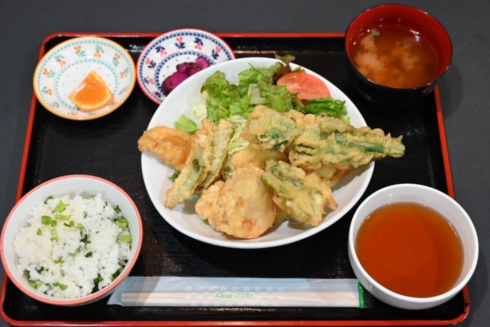 広島市　アクア　ランチ