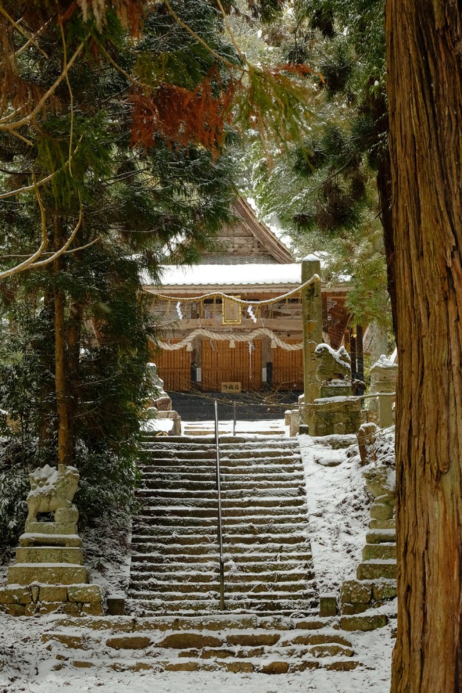広島　冬　神社